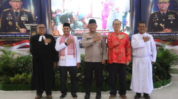Haru Biru Di Aula Polres Simalungun: Kapolres Peluk Hangat Para Lansia dan Sapa Anak Yatim Piatu di HUT Bhayangkara Ke-80